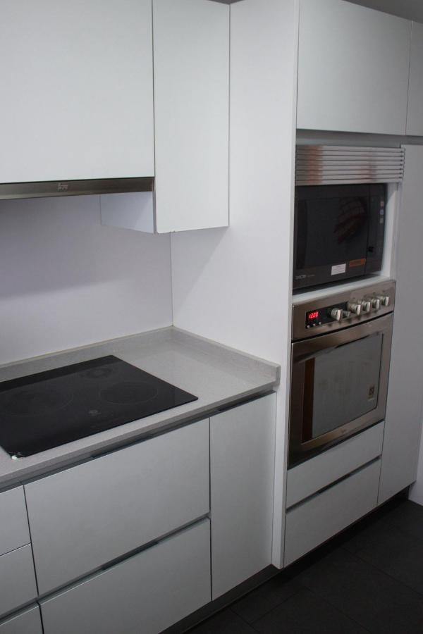 Bed and Breakfast Residencia 12 Octubre Madrid Esterno foto